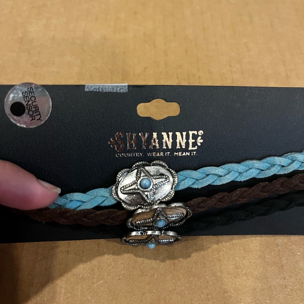 Boot Barn- Shyanne Braided choker necklace with Silver Accents - Picture 3 of 4